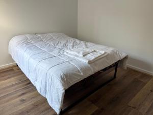 Postel nebo postele na pokoji v ubytování Chalcot