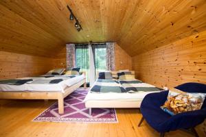 Postel nebo postele na pokoji v ubytování Käspri Farmstay