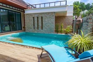Πισίνα στο ή κοντά στο Villa with Private Pool in Rawai