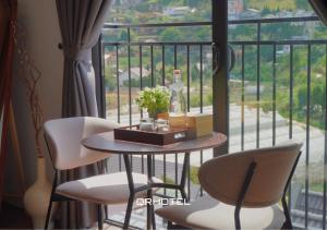 Rõdu või terrass majutusasutuses QR Hotel Dalat