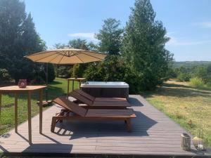 Loodusmaastik villa lähedal
