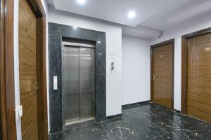 Fotografie z fotogalerie ubytování FabHotel Skylight Inn - Artemis Hospital Gurgaon v destinaci Gurgáon