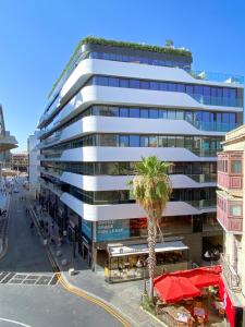 Το κτήριο όπου στεγάζεται  το διαμέρισμα