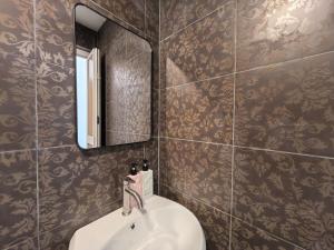 Et badeværelse på Simfoni Hillview Premium Homestay 04 + 35 billeder