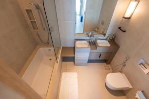 Bagno di Elegant 2BR Apt Address Beach Resort
