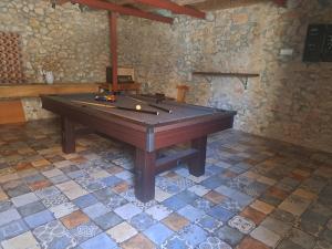 Biliár nebo kulečník v ubytování HOLIDAY HOME VINTAGE, Makarska - Lovreć