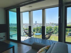 Posedenie v ubytovaní Appartement standing Vue panoramique sur Nantes