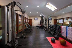Spordikeskus ja/või sportimisvõimalused majutusasutuses Oranmore Lodge Hotel Conference And Leisure Centre Galway