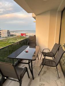 Balkoni atau teres di MPR Seaview +6 gambar