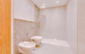 Um banheiro em Apartamentos Sol & Ria