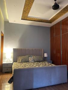 Relaxing Balcony Retreat in a Calm Neighborhood with Self Check In的休息区