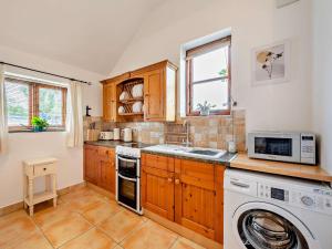 Fotografie z fotogalerie ubytování 1 Bed in Tiverton 53102 v destinaci Sampford Peverell