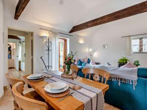 Fotografie z fotogalerie ubytování 1 Bed in Tiverton 53102 v destinaci Sampford Peverell
