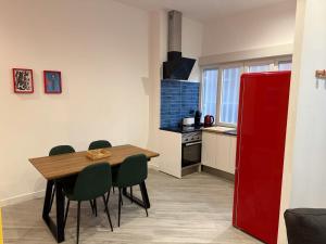 O bucătărie sau chicinetă la Moderno apartamento en Madrid climatizado