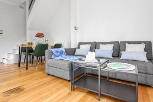 Φωτογραφία από το άλμπουμ του 2 Bedroom House Woolloomooloo στο Σίδνεϊ