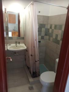 Ένα μπάνιο στο Kavos Fantasia Complex