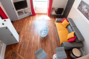 Televízia a/alebo spoločenská miestnosť v ubytovaní Hyper Centre Orléans : Magnifique appartement