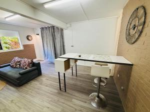 Posezení v ubytování Studio calme - travail ou repos