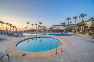 Бассейн в Playa Esperanza Resort Affiliated by Meliá или поблизости