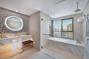 Koupelna v ubytování Hilton Doha The Pearl