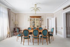 Posezení v ubytování Hotel El Palace Barcelona