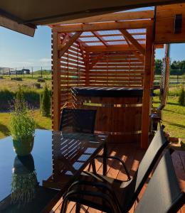 Imagine din galeria proprietății Beskid Barns - Domek z Balią i Widokiem na Babią Górę în Jordanów
