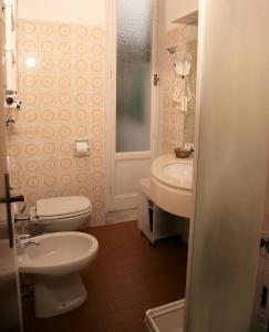 Koupelna v ubytování Hotel Delle Rose