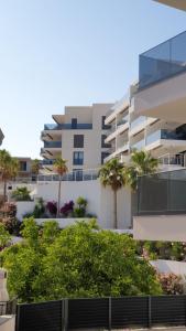 En have udenfor Primosten Resort Sunhill Golden Ray + 63 billeder