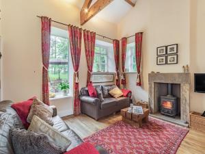Χώρος καθιστικού στο 2 bed in Bardon Mill 88032