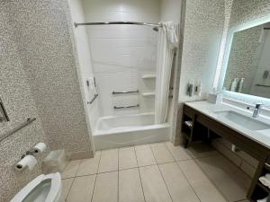Koupelna v ubytování Home2 Suites By Hilton Amarillo East