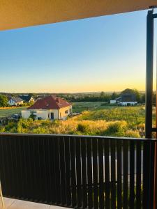 una vista dal balcone di una casa di Green Flat a Tarnowskie Góry
