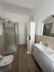 Ένα μπάνιο στο Casa Mornati 1
