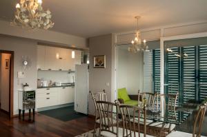 Φωτογραφία από το άλμπουμ του Sunset Penthouse Apartment with Jacuzzi and Seaview στο Ζαντάρ