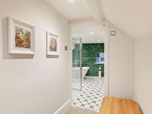 Et badeværelse på 2 Bed in Alnwick oc-93093