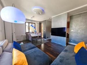 Posezení v ubytování City Hall Bliss Suite - Premium Apartament z Balkonem i Widokiem na Ratusz