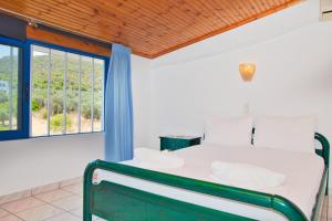 Gallery image of Angistri's panorama apartments in Skala