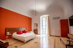 Postel nebo postele na pokoji v ubytování Suite 175