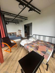 Posezení v ubytování Agora Sundeck Tsikhisdziri