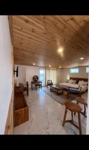 Un lugar para sentarse en Echo Vista By Lehriyat Retreats