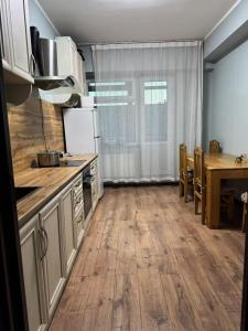 Kuchyň nebo kuchyňský kout v ubytování Tsahar geust house + 7 fotografií