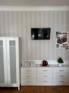 TV a/nebo společenská místnost v ubytování Happy8