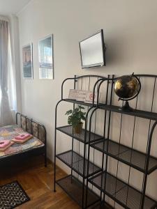 Postel nebo postele na pokoji v ubytování Happy8