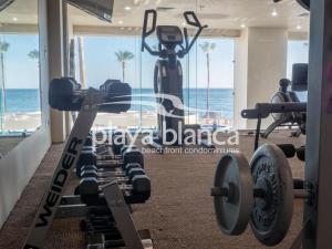 Photo de la galerie de l'établissement Playa Blanca Premier Unit 1302, à San Carlos