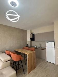 Imagen de la galería de Lotus Apartments, en Vlorë