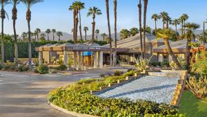 Aed väljaspool majutusasutust Marriott's Desert Springs Villas II Studio Apartment with Resort Access