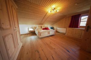Postel nebo postele na pokoji v ubytování Apartments Wiglhof