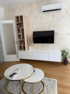 Μια τηλεόραση ή/και κέντρο ψυχαγωγίας στο Panorama apartman
