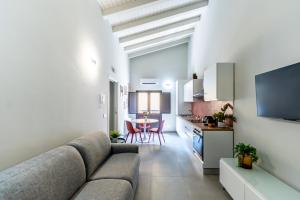 Μια τηλεόραση ή/και κέντρο ψυχαγωγίας στο Spazio Urbano