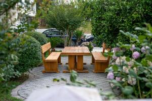 Zahrada ubytování Guest House Aldin