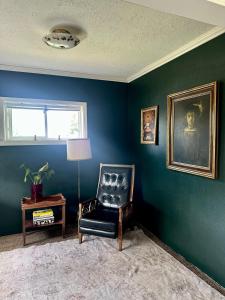 Photo de la galerie de l'établissement 1901 Spacious 2 Bedroom Bungalow, à Everett